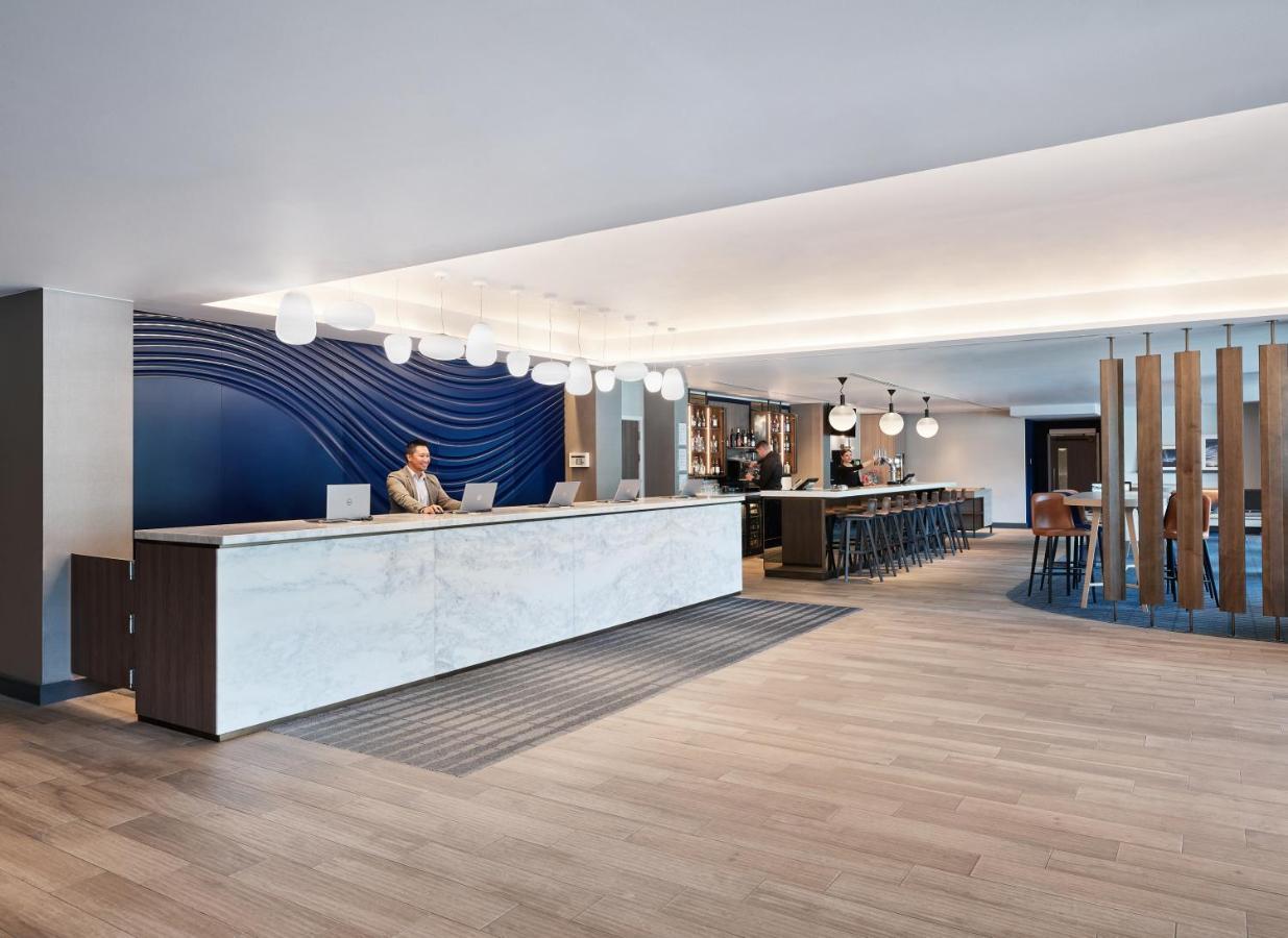 Hyatt Place London Heathrow Airport Hillingdon Exterior photo